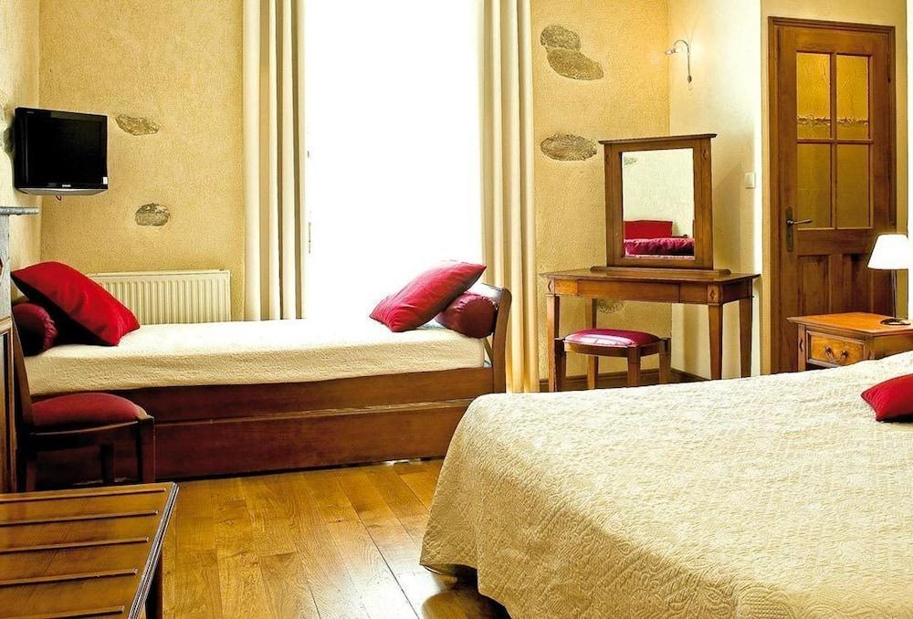 Hotel Les Remparts Mirepoix  Kültér fotó