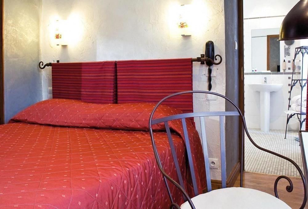 Hotel Les Remparts Mirepoix  Kültér fotó